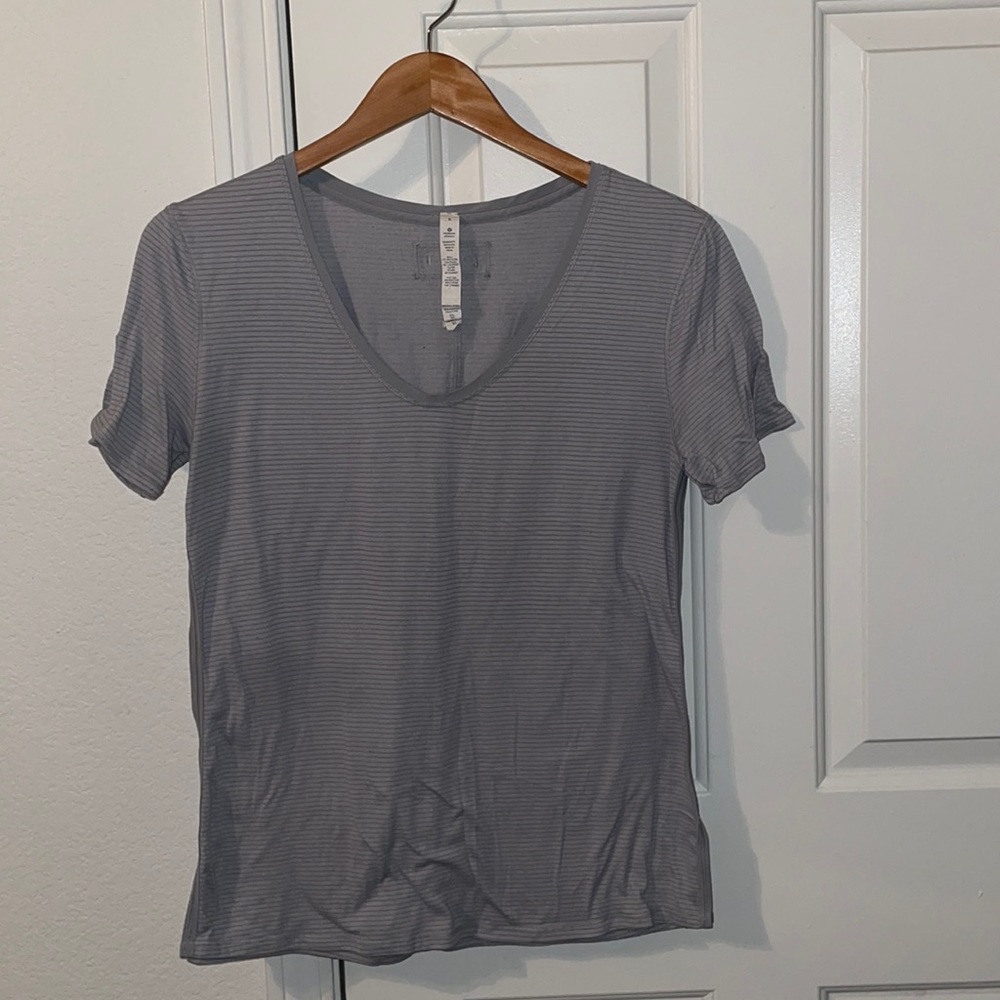 Pre loved Lululemon top